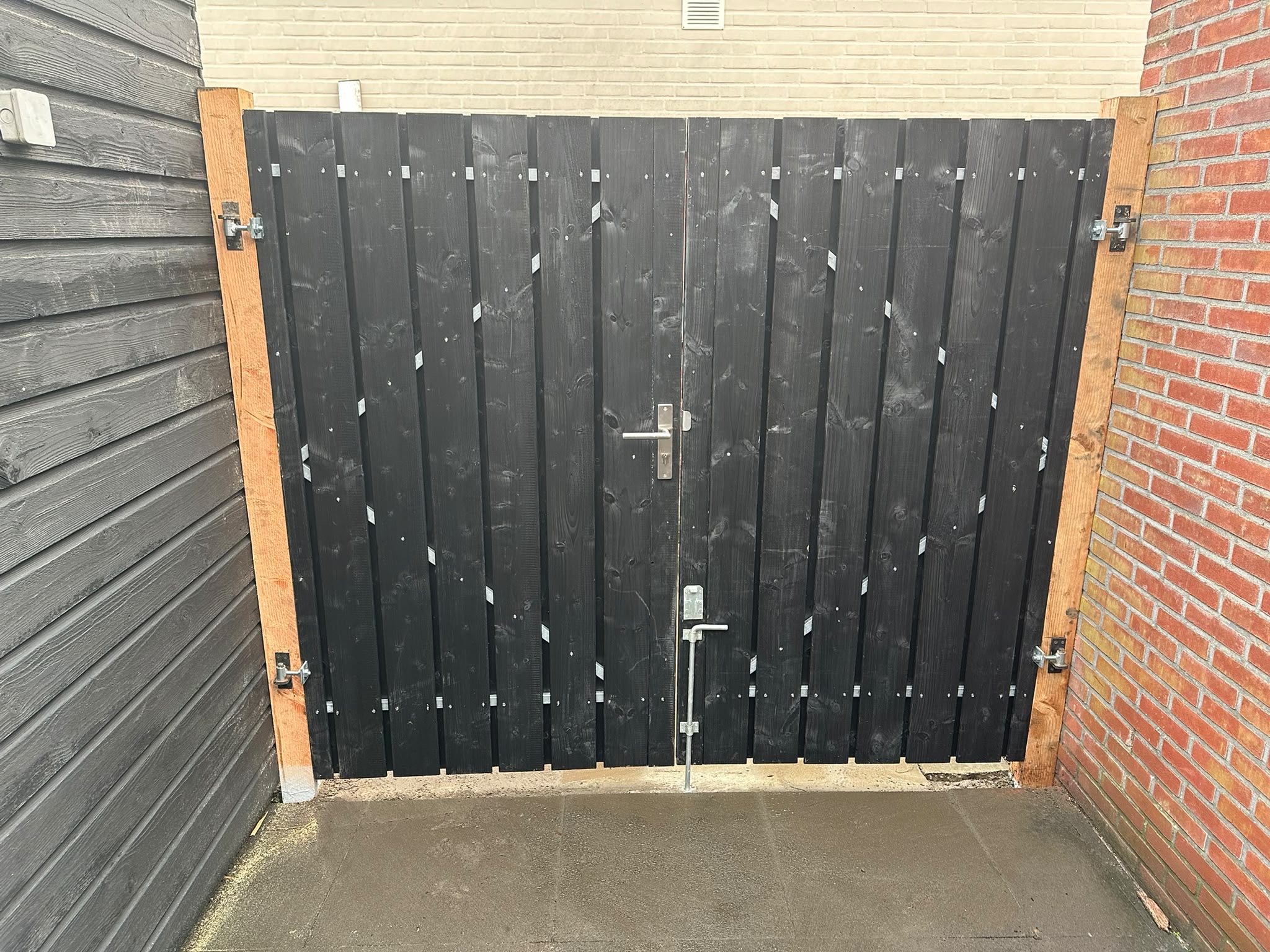 Poort/schutting in Dongen